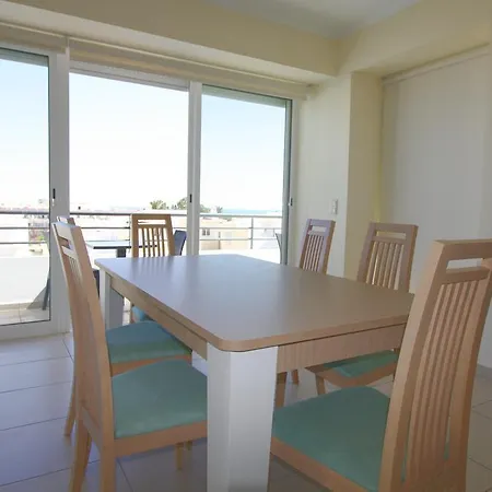 Apartamento Santa Eulalia Praia Apartmán *